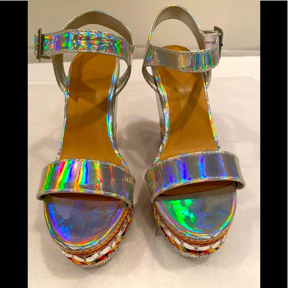 Studded Wedges by Holog NEW~ 🔥Free Shipping 👍 - Picture 3 of 8